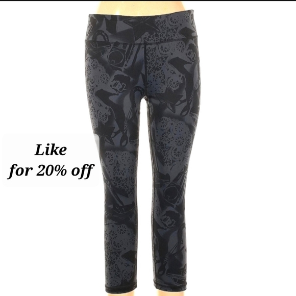 Betsey Johnson Pants - Betsey Johnson Performance Cropped Leggings | Activewear | Yoga Pants